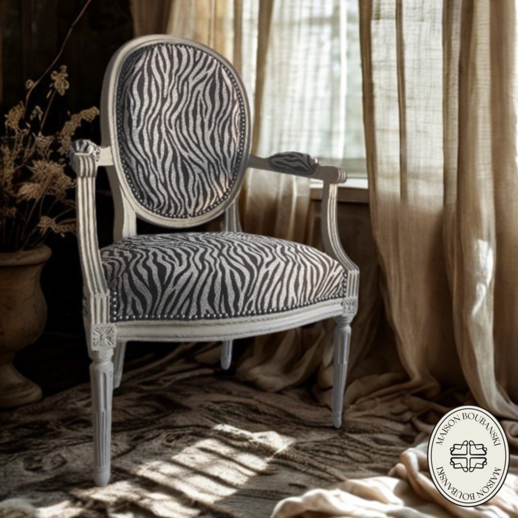 Fauteuil Louis XVI zèbre